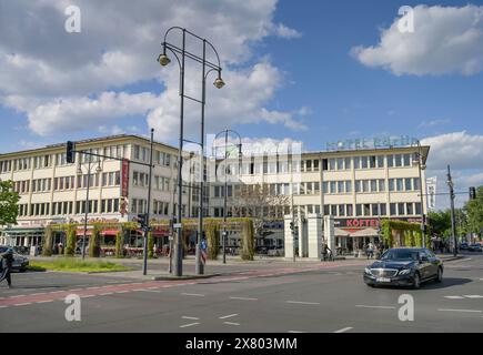 Kurt-Schumacher-Platz, Reinickendorf, Berlin, Deutschland *** Kurt Schumacher Platz, Reinickendorf, Berlin, Germany Stock Photo