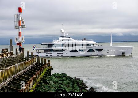 60 meter luxury yacht Solaia, the 6th ship of the Dutch Amels shipyard, Vlissingen, from the Amels 60 series, part of the Damen shipyard group, on a s Stock Photo