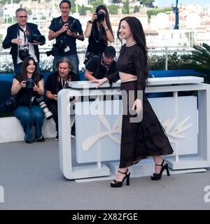 Cannes, France. 22nd May, 2024. Mikey Madison poses at the Photocall for the Anora during the 77th Festival de Cannes. Picture by Julie Edwards./Alamy Live News Stock Photo