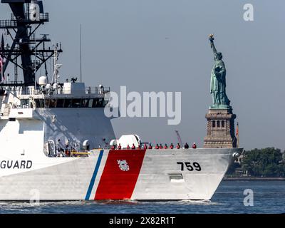 New York, New York, USA. 22nd May, 2024. The Legend-class cutter USCGC Calhoun (WMSL-759) from Charleston, South Carolina passes by the Statue of Liberty. The start of Memorial Day celebrations in New York City commences with the Parade of Ships up the Hudson River. (Credit Image: © Carlos Chiossone/ZUMA Press Wire) EDITORIAL USAGE ONLY! Not for Commercial USAGE! Credit: ZUMA Press, Inc./Alamy Live News Stock Photo