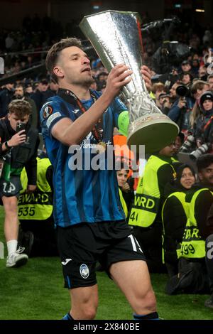 Dublin, Irlande. 22nd May, 2024. Berat Gjimshiti of Atalanta celebrates the victory following the UEFA Europa League, Final football match between Atalanta BC and Bayer Leverkusen on May 22, 2024 at Aviva stadium in Dublin, Ireland - Photo Jean Catuffe/DPPI Credit: DPPI Media/Alamy Live News Stock Photo