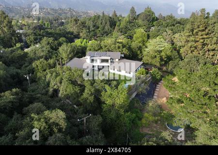 An aerial view of mansion house purchased by Los Angeles Dodgers player Shohei Ohtani, Wednesday, May 22, 2024, in La Canada Flintridge, Calif. The home was purchased through limited liability company Decopin LLC, the name of Ohtani's dog. Stock Photo