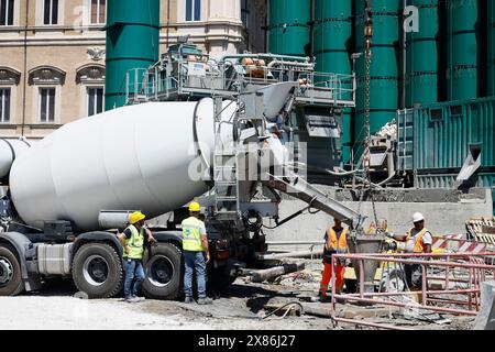 Roma, Italia. 23rd May, 2024. Stazione della Metro C di Piazza Venezia, anteprima stampa del cantiere - Cronaca - Roma, Italia - Giovedì, 23 Maggio 2024 (foto Cecilia Fabiano/LaPresse) Piazza Venezia Station C line of the underground, press preview of the worksite - News - Rome, Italy - Thursday, 23 May 2024 (photo Cecilia Fabiano/LaPresse) Credit: LaPresse/Alamy Live News Stock Photo