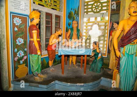 Balapitya Purana Viharay, Sri Lanka. 07. 02. 2023 Sri Pushparama temple interior. figures depicting entire history Buddha, starting from birth. Stock Photo