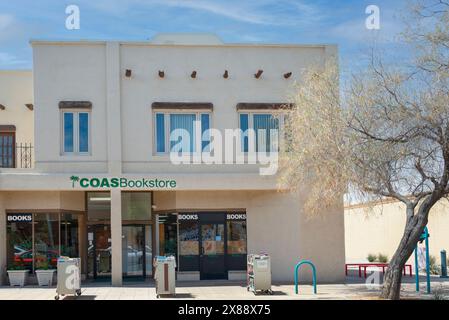 The longstanding and beloved Coas Bookstore entrance in historic downtown Las Cruces, NM, USA Stock Photo