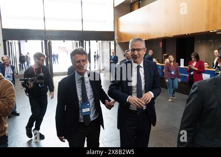 Barcelona, Spain. 24th May, 2024. Claro, aqu' tienes las traduccionesThe Governor of the Bank of Spain attends the 'Cercle d'Economia' meetings in Barcelona, coinciding with Pedro S‡nchez. El gobernador del Banco de Espa-a asiste a las reuniones del 'Cercle d'Economia' en Barcelona, coincidiendo con Pedro S‡nchez. in the pic: Pablo Hern‡ndez de Cos News politics -Barcelona, Spain Friday, may 24, 2024 (Photo by Eric Renom/LaPresse) Credit: LaPresse/Alamy Live News Stock Photo