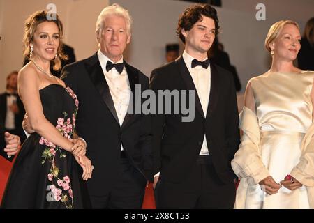 The 'Oh, Canada' film crew: Alejandra Gere, Richard Gere, Homer James Jigme Gere, Uma Thurman (Burberry) 'Oh, Canada' Cannes Film Festival Screening  77th Cannes Film Festival  May 17, 2024 credit:Jacky Godard/Photo12 Stock Photo