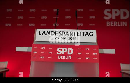 Berlin, Germany. 25th May, 2024. The lectern at the SPD Berlin state party conference. A new state executive committee is to be confirmed at the party conference. Credit: Joerg Carstensen/dpa/Alamy Live News Stock Photo