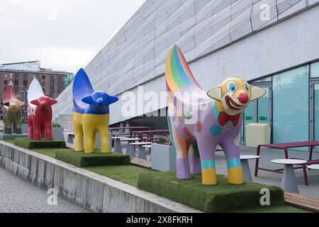 England, Liverpool - January 01, 2024: These 4 lambananas are outside the Museum of Liverpool. Stock Photo