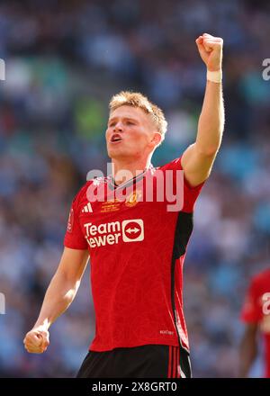 Scott McTominay of Manchester United (L) celebrates scoring the first ...