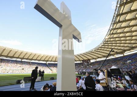 Rome, Italy. 25th May, 2024. Pope Francis Leads the First World Children's Day in Rome's Olympic Stadium, Italy, on May 25, 2024. Some 50,000 children hailing from several countries around the globe, gathered in Rome's stadium to meet Pope Francis and reflect with him on their importance in the world's future, kicking off the first ever World Children's Day (WCD). Peace was the main theme of the event. Photo: (EV) Vatican Media/ABACAPRESS.COM Credit: Abaca Press/Alamy Live News Stock Photo