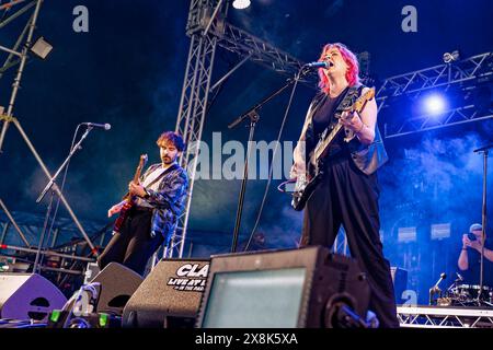 May 25, 2024, Leeds, United kingdom: Dublin Punk band Sprints Live At Leeds In The Park 2024. (Credit Image: © Andy Von Pip/ZUMA Press Wire) EDITORIAL USAGE ONLY! Not for Commercial USAGE! Stock Photo