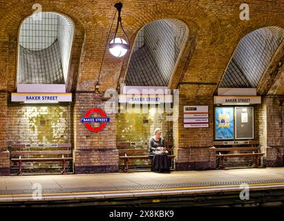 London Underground Tube old Baker Street Station original station of Metropolitan Railway 1863 brick walls and white tiled  light wells Stock Photo