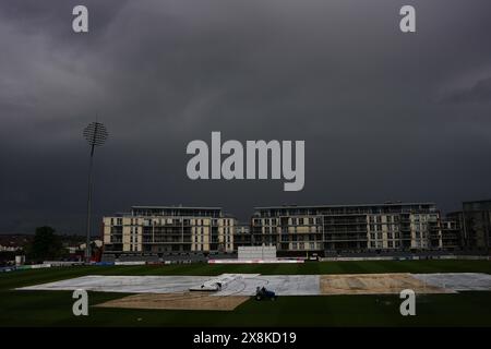 Bristol, UK, 26 May 2024. A general view as rain stops play during the Vitality County Championship match between Gloucestershire and Derbyshire. Credit: Robbie Stephenson/Gloucestershire Cricket/Alamy Live News Stock Photo