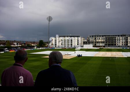 Bristol, UK, 26 May 2024. A general view as rain stops play during the Vitality County Championship match between Gloucestershire and Derbyshire. Credit: Robbie Stephenson/Gloucestershire Cricket/Alamy Live News Stock Photo