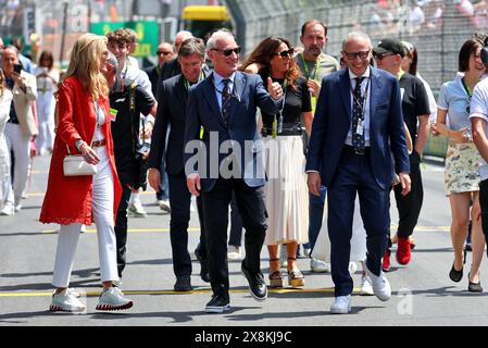 Monaco, Monte Carlo. 26th May, 2024. Greg Maffei (USA) Liberty Media Corporation President and Chief Executive Officer and Stefano Domenicali (ITA) Formula One President and CEO on the grid. 26.05.2024. Formula 1 World Championship, Rd 8, Monaco Grand Prix, Monte Carlo, Monaco, Race Day. Photo credit should read: XPB/Alamy Live News. Stock Photo