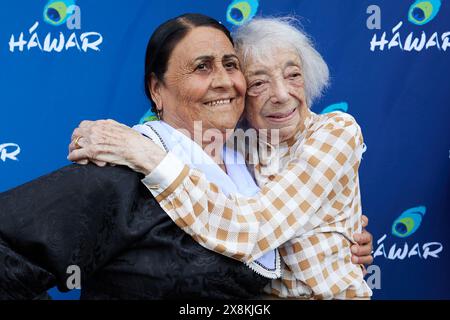 Berlin, Germany. 26th May, 2024. Fatma Tekkal (l) and Margot Friedländer arrive at the 'Scoring Girls' charity kick-about organized by HÁWAR.help at the Poststadion in Lehrter Straße and promptly injure themselves while warming up. Credit: Joerg Carstensen/dpa/Alamy Live News Stock Photo