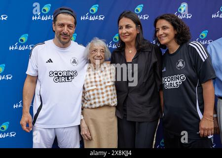 Berlin, Germany. 26th May, 2024. Fahri Yard·m (l-r), Margot Friedländer, Düzen Tekkal and Tugba Tekkal arrive at the 'Scoring Girls' charity match organized by HÁWAR.help at the Poststadion in Lehrter Straße and promptly injure themselves while warming up. Credit: Joerg Carstensen/dpa/Alamy Live News Stock Photo