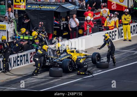 Speedway, In, USA. 26th May, 2024. COLTON HERTA (26) of Valencia, California comes down pit road for service during the 108th Running of the Indianapolis 500 at Indianapolis Motor Speedway in Speedway, IN. (Credit Image: © Walter G. Arce Sr./ASP via ZUMA Press Wire) EDITORIAL USAGE ONLY! Not for Commercial USAGE! Stock Photo