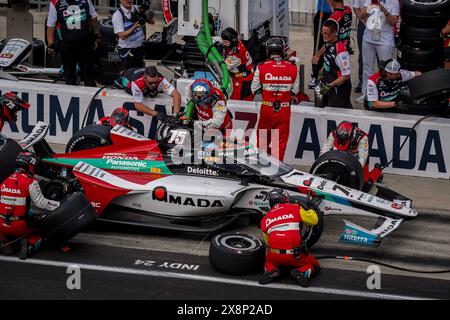 Speedway, In, USA. 26th May, 2024. TAKUMA SATO (75) of Tokyo, Japan comes down pit road for service during the 108th Running of the Indianapolis 500 at Indianapolis Motor Speedway in Speedway, IN. (Credit Image: © Walter G. Arce Sr./ASP via ZUMA Press Wire) EDITORIAL USAGE ONLY! Not for Commercial USAGE! Stock Photo