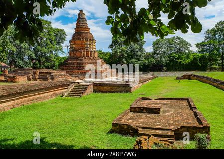 Wat E-Kang (Monkey temple) is one of the best preserved temples at Wiang Kum Kam Stock Photo