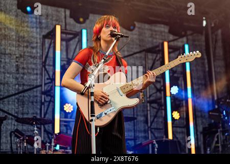 May 25, 2024, Leeds, United kingdom: Orla Gartland on stage at Live At Leeds In The Park 2024 (Credit Image: © Andy Von Pip/ZUMA Press Wire) EDITORIAL USAGE ONLY! Not for Commercial USAGE! Stock Photo