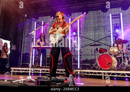 May 25, 2024, Leeds, United kingdom: Orla Gartland on stage at Live At Leeds In The Park 2024 (Credit Image: © Andy Von Pip/ZUMA Press Wire) EDITORIAL USAGE ONLY! Not for Commercial USAGE! Stock Photo