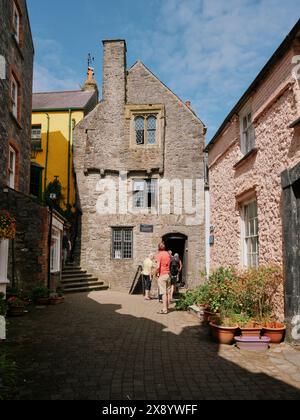 Tudor Merchant's House and tourists in Tenby Pembrokeshire Wales UK Stock Photo