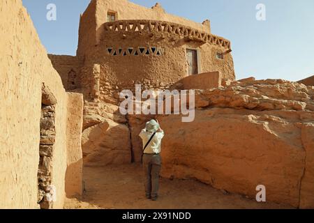 Historian at an Algerian ksar in Taghit Stock Photo