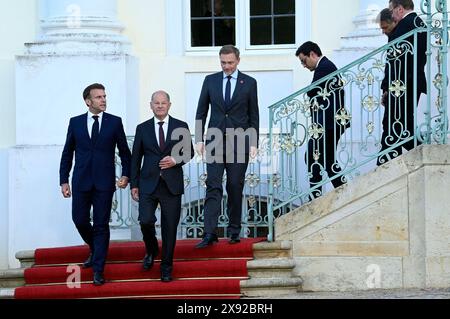 Emmanuel Macron, Olaf Scholz, Christian Lindner, Stéphane Séjourné, Robert Habeck und Christian Lindner beim Treffen des Deutsch-Französischen Ministerrats im Gästehaus der Bundesregierung Schloss Meseberg. Meseberg, 28.05.2024 Stock Photo