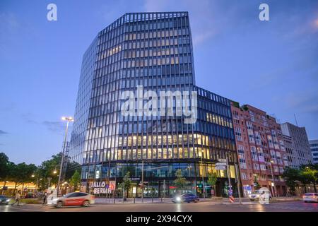 Bürohaus The Westlight, Budapester Straße, Tiergarten, Mitte, Berlin, Deutschland *** Office building The Westlight, Budapester Straße, Tiergarten, Mitte, Berlin, Germany Stock Photo