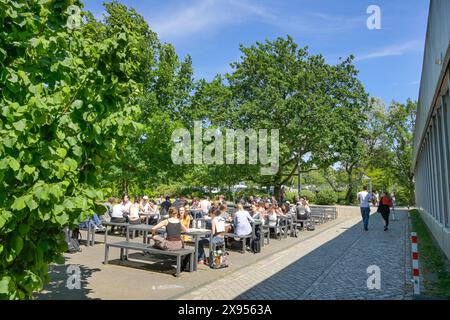 Mensa FU II, Silberlaube, Free University, Habelschwerdter Allee, Dahlem, Steglitz-Zehlendorf, Berlin, Germany, Mensa FU II, Silberlaube, Freie Univer Stock Photo