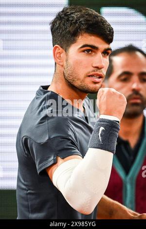 Paris, France, France. 29th May, 2024. Carlos ALCARAZ of Spain celebrates his point during the fourth day of Roland-Garros 2024, French Open 2024, Grand Slam tennis tournament at the Roland-Garros Stadium on May 29, 2024 in Paris, France. (Credit Image: © Matthieu Mirville/ZUMA Press Wire) EDITORIAL USAGE ONLY! Not for Commercial USAGE! Stock Photo