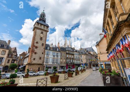 Moulins, France: View of Place de l'Hôtel-de-Ville with the Jacquemart Tower, a historic monument built in the 15th century with a clock and automata Stock Photo