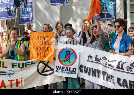 21st June 2023. The Supreme Court, London, UK. Friends of the Earth press release. Climate: Supreme Court to hear landmark legal challenge •Horse Hill decision could have major repercussions for new UK fossil fuel developments – including Cumbrian coal mine •Supporters of the legal challenge will be outside the Supreme Court in Westminster between 9 and 10.30am A landmark legal challenge that could have major repercussions for new fossil fuel developments in the UK will be heard today by the Supreme Court in London. The legal case, brought by former Surrey resident Sarah Finch on behalf of the Stock Photo