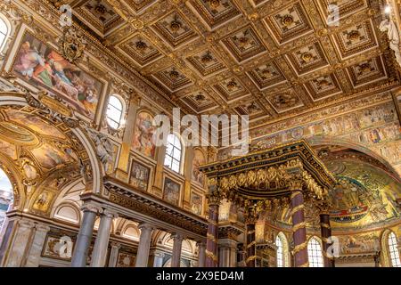 The ceiling of the main Nave of Basilica Of Santa Maria Maggiore one of  the four papal basilicas in Rome, Italy Stock Photo