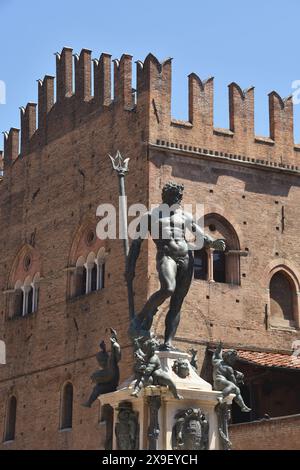 Piazza Maggiore is the heart of Bologna with the marbles of the basilica of San Petronio, Palazzo d'Accursio, Palazzo  Podestà, the Neptune fountain Stock Photo