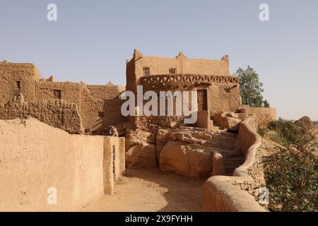 Mudbrick house in the ksar at Taghit in Western Algeria Stock Photo