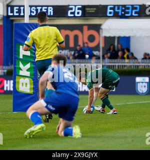Colm Reilly of Connacht in action with the ball during the United Rugby ...