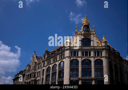 Commerzbank, former Ebert department stores', gilded facade elements, allegories, Leipzig, Saxony, Germany Stock Photo