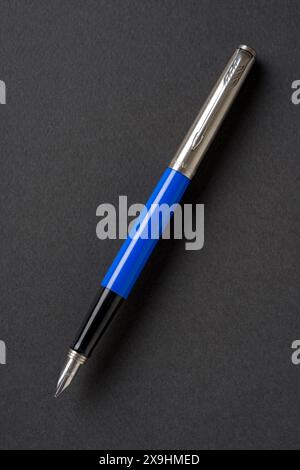 Antalya, Turkey - May 29, 2024: Parker Jotter Fountain Pen in Blue on a dark gray background Stock Photo