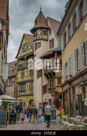 Altbauten, Maison Pfister, Rue des Marchands, Altstadt, Colmar, Elsass, Frankreich Stock Photo