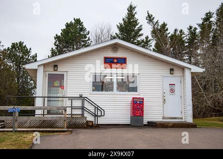 Post office on the Trans-Canada highway in Crapaud, Prince Edward Island, Canada Stock Photo