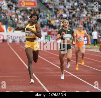 Marileidy Paulino of the Dominican Republic and Natalia Kaczmarek of Poland competing in the women’s 400m at the Wanda Diamond League Oslo Bislett Gam Stock Photo