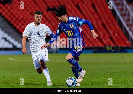 Mendoza, Argentina. 27th May, 2023. Estadio Mendoza Mendoza, Argentina - May 27: Taisei Abe of Japan controls the ball during FIFA U-20 World Cup Argentina 2023 Group C match between Japan and Israel at Mendoza Stadium on May 27, 2023 in Mendoza, Argentina. (Photo by SPP) (Eurasia Sport Images/SPP) Credit: SPP Sport Press Photo. /Alamy Live News Stock Photo