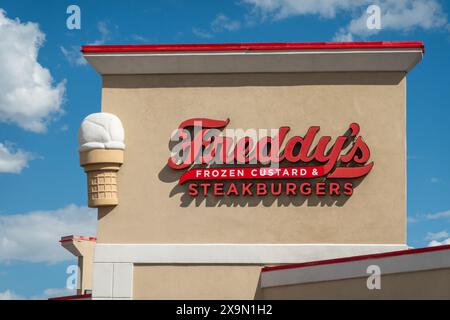 COLORADO SPRINGS, CO, USA - MAY 19, 2024: Freddy's Frozen Custard and Steakburgers exterior sign and trademark logo. Stock Photo