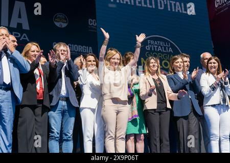 Rome, Italy. 01st June, 2024. Giorgia Meloni, Italian Prime Minister and leader of the political party Fratelli d'Italia - Brothers of Italy, closes the campaign for the 2024 European elections in Piazza del Popolo. Rome, Italy, Europe, European Union, EU Credit: Brad Sterling/Alamy Live News Stock Photo