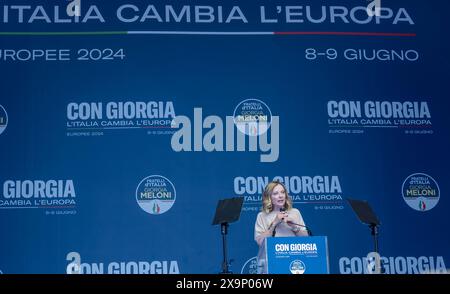 Rome, Italy. 01st June, 2024. Giorgia Meloni, Italian Prime Minister and leader of the political party Fratelli d'Italia - Brothers of Italy, closes the campaign for the 2024 European elections in Piazza del Popolo. Rome, Italy, Europe, European Union, EU Credit: Brad Sterling/Alamy Live News Stock Photo