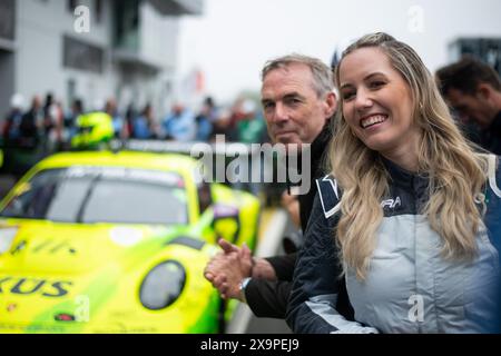 Laura Papendick (RTL Nitro TV Moderatorin), Dirk Adorf (RTL TV Experte), GER, 52. ADAC Ravenol 24h Nuerburgring, 24 Stunden Rennen, 02.06.2024  Foto: Eibner-Pressefoto/Michael Memmler Stock Photo