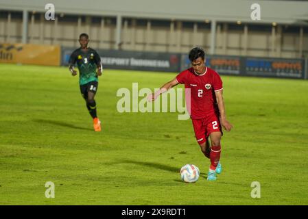 Jakarta, Indonesia, 02 June 2024 PRATAMA ARHAN ALIF RIFAI dribbling ball during Indonesia VS Tanzania TRAINING MATCH at Madya Stadium (Stadion Madya) on 02 June 2024, in Jakarta Indonesia, Credit Shaquille Fabri/Alamy Stock Photo